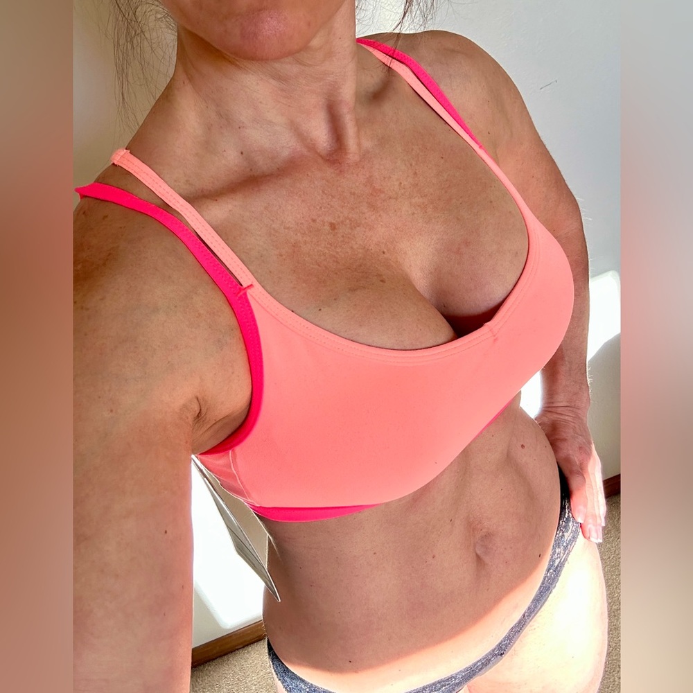 Lorna Jane Eccentric Sports Bra LJ Excel Classic Fabric